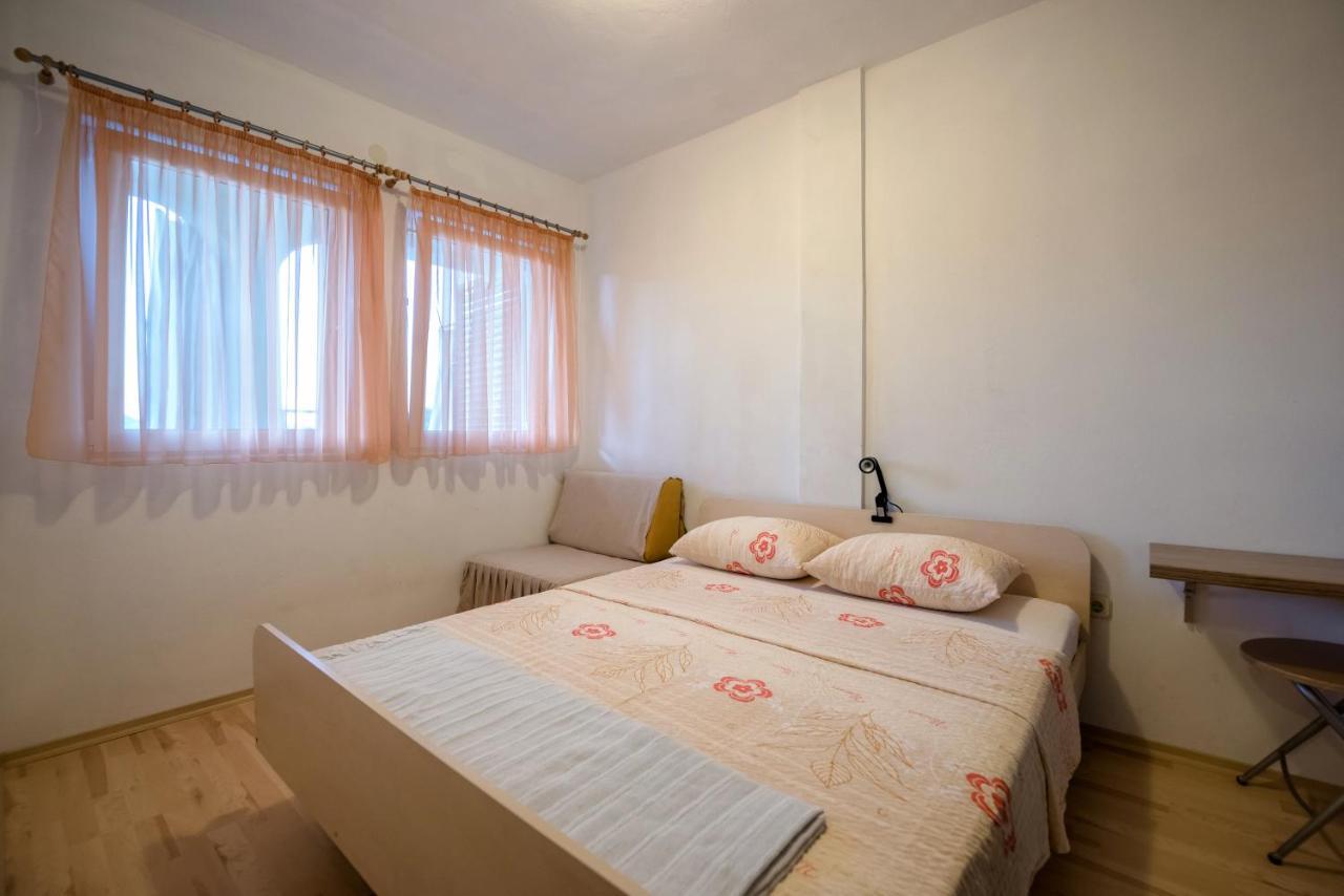 Apartmani Topolovec Luka  Buitenkant foto